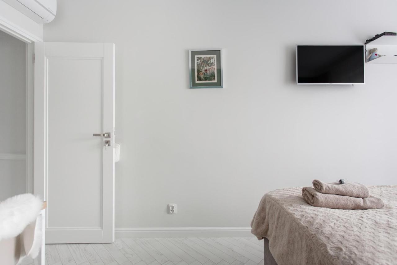Luksusowy Apartament Hercena7 W Sercu Miasta ヴロツワフ エクステリア 写真