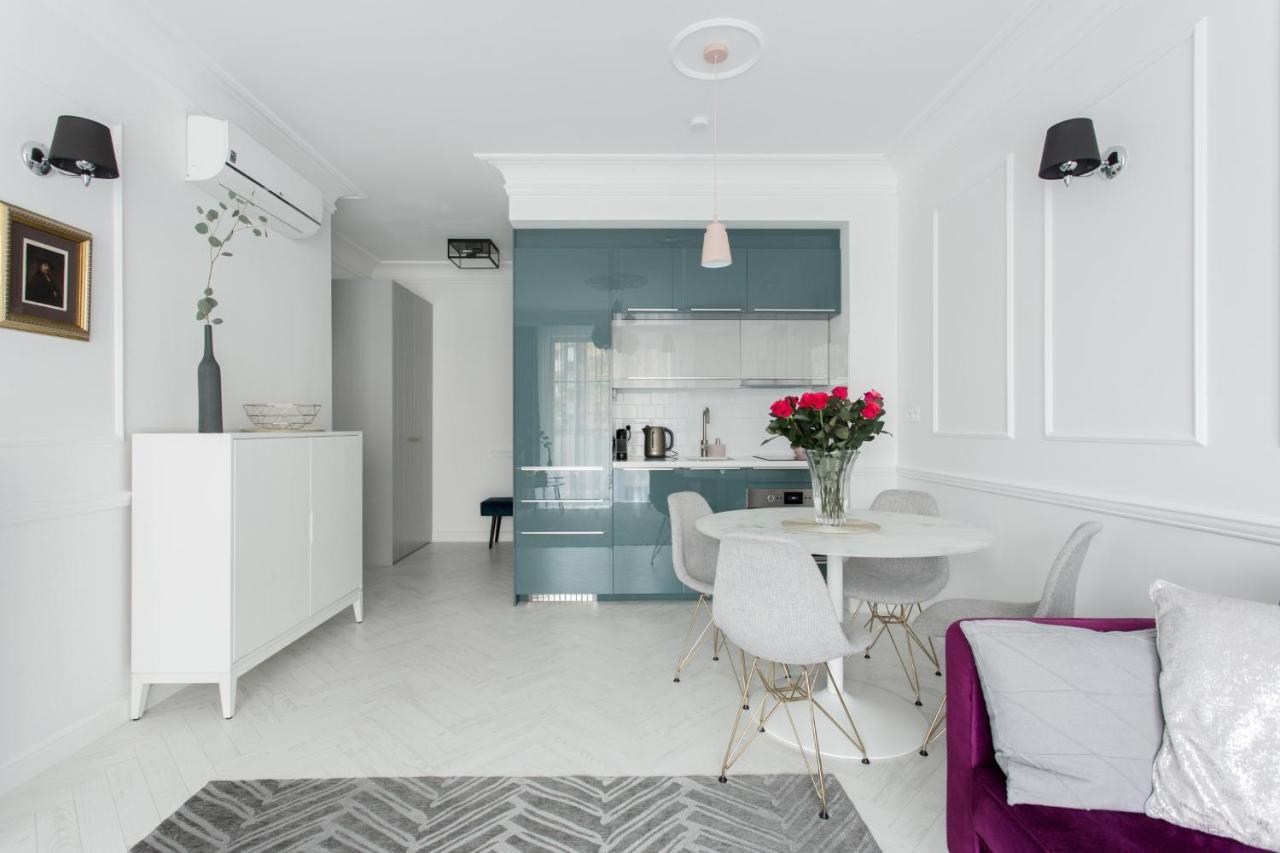 Luksusowy Apartament Hercena7 W Sercu Miasta ヴロツワフ エクステリア 写真