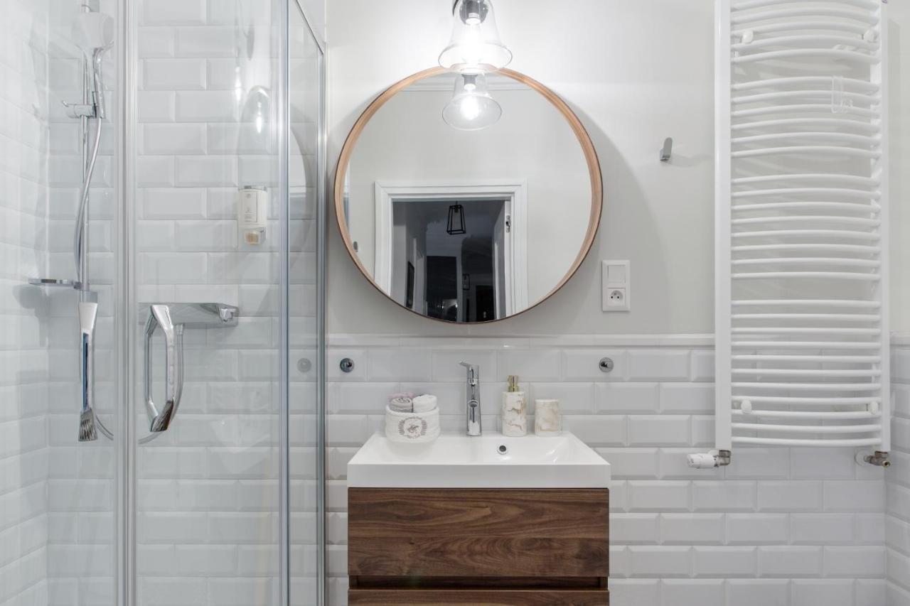 Luksusowy Apartament Hercena7 W Sercu Miasta ヴロツワフ エクステリア 写真